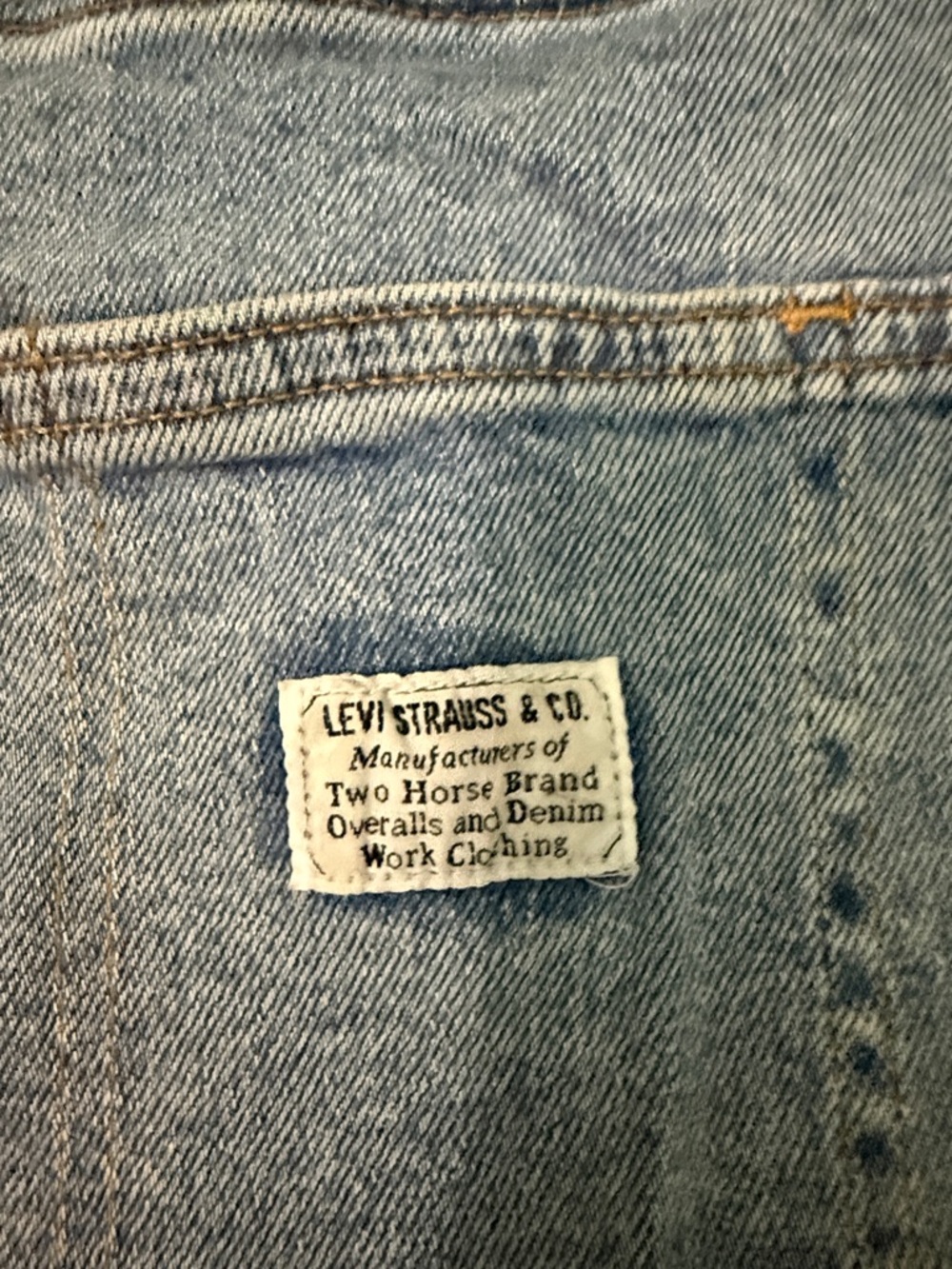Levi's Light Blue Denim Women's Overalls with Bib Pocket - Picture 2 of 3